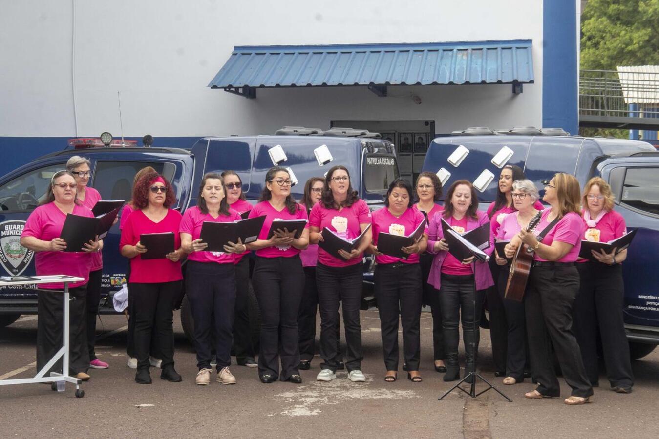 Na manhã desta sexta-feira (31) a Guarda Municipal realizou uma homenagem ao Policial Municipal do mês de Outubro