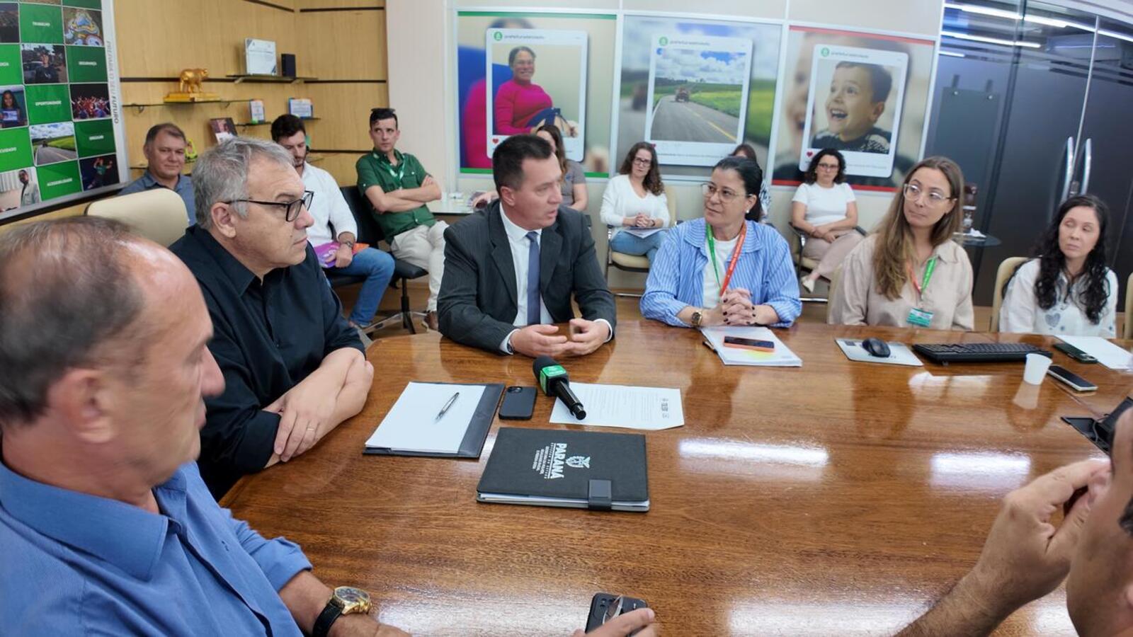 Pré-lançamento realizado na tarde desta sexta (10), na Sala de Reuniões do Gabinete do Prefeito, sinaliza que ações planejadas começarão a sair do papel