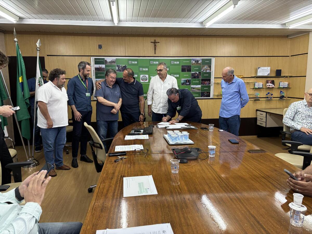 Três novas leis fortalecem associações, ampliam a divulgação de eventos e incentivam práticas sustentáveis em Toledo