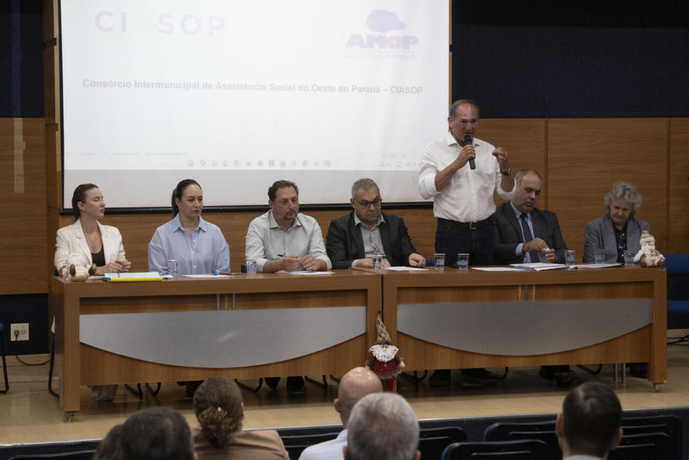 Autoridades e técnicos da área participaram, na manhã desta terça (18), de encontro que estabeleceu procedimentos que orientarão o funcionamento do espaço