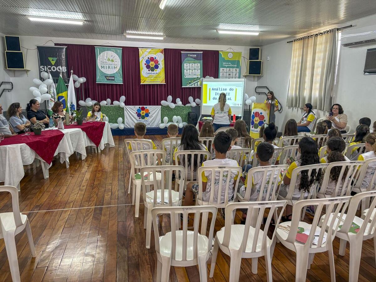 Cooperativa Mirim da Escola Municipal Osvaldo Cruz, de Vila Nova, realizou, na tarde desta terça (4), assembleia geral ordinária, que marca início de novo ciclo