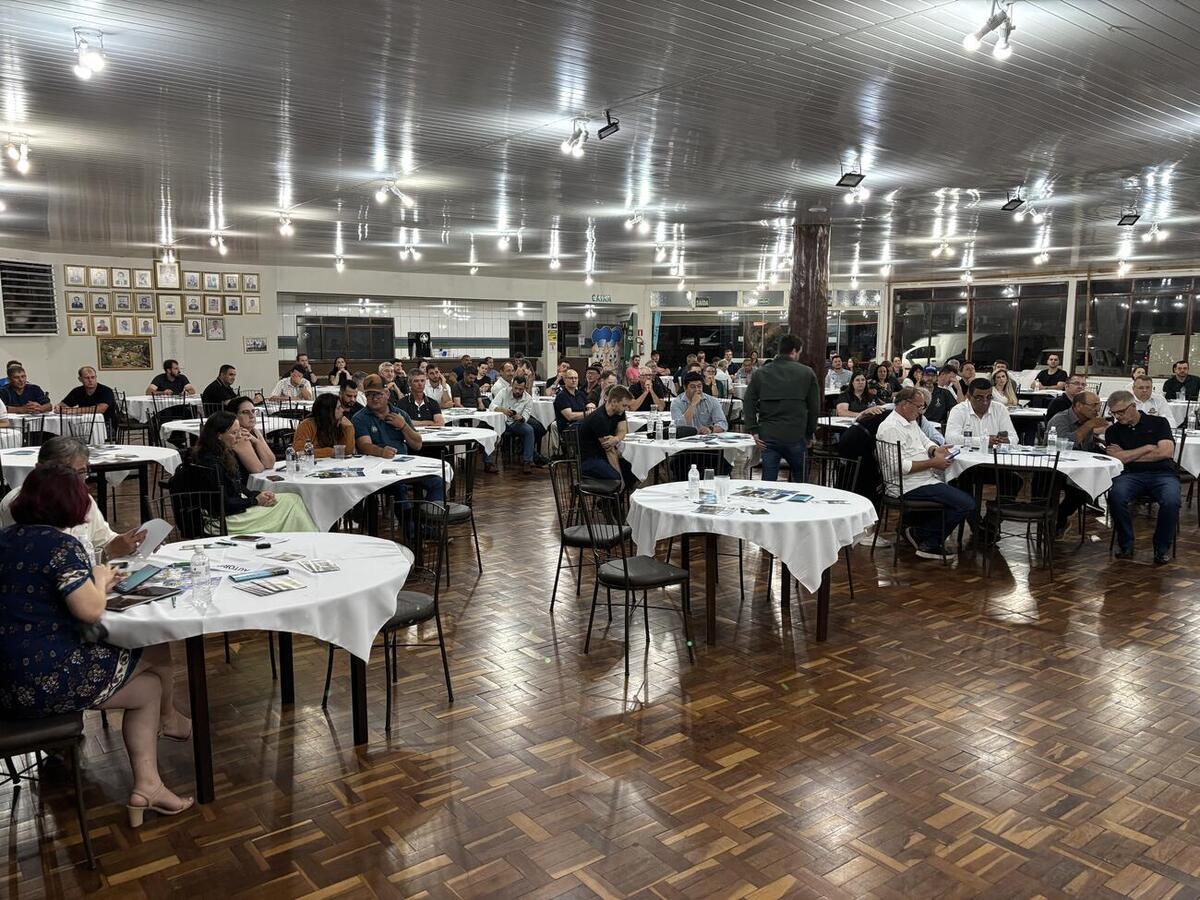 Evento reuniu produtores, especialistas e autoridades no Clube Caça e Pesca, com palestras e jantar de confraternização
