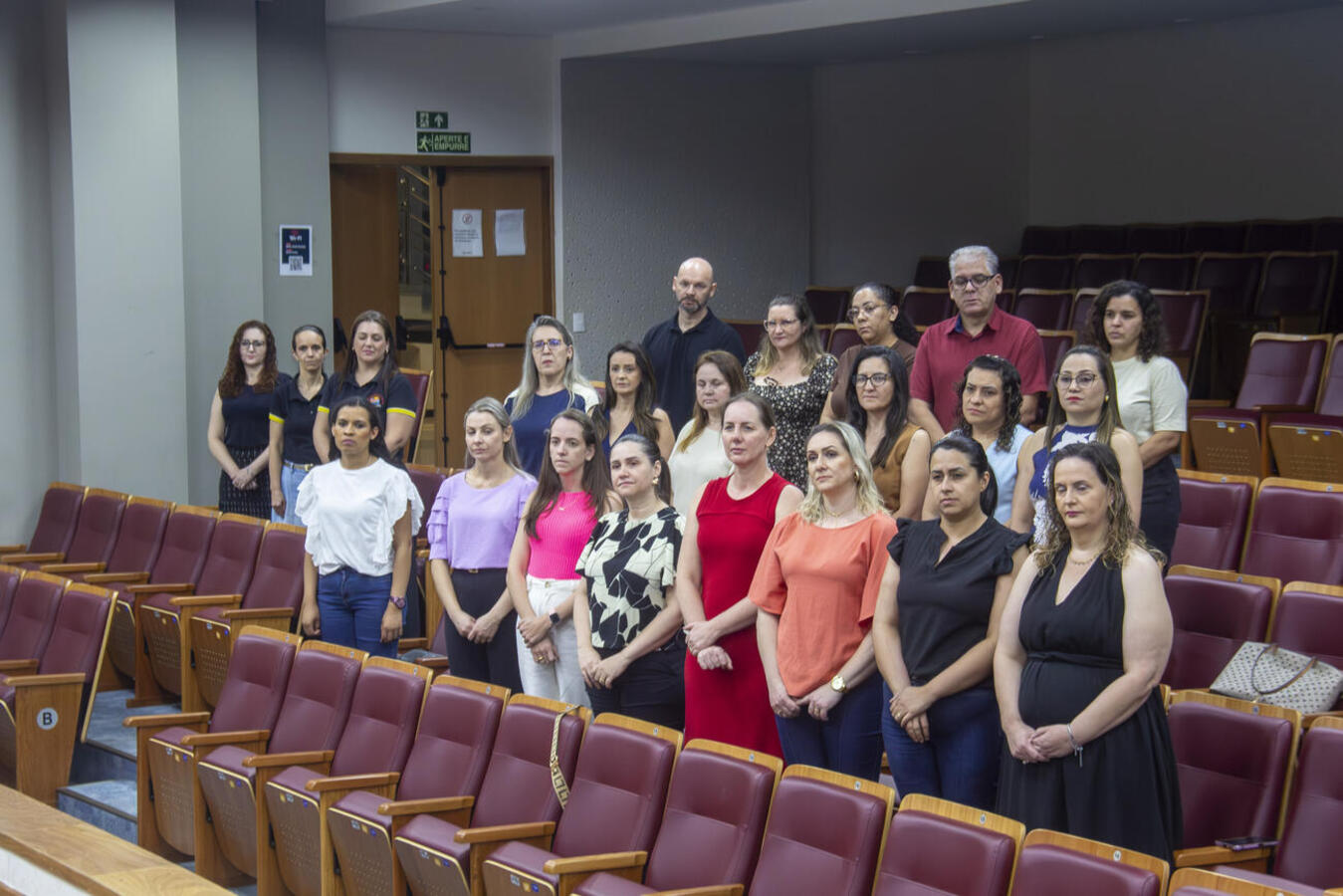 Grupo de docentes participou do curso “Gestão Estratégica de Instituições de Ensino” e foram reconhecidos em evento realizado na UFPR na última sexta (7)