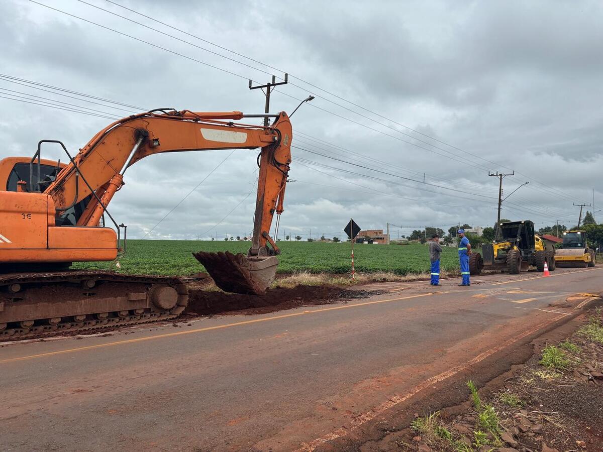 A Avenida Ministro Cirne Lima, sentido a Novo Sobradinho, está recebendo um trabalho de manutenção da via, a fim de melhorar a experiência dos motoristas