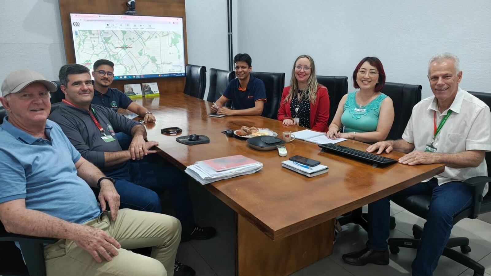 Encontro realizado na tarde desta terça (25), na sede da Secretaria de Agricultura e Proteína Animal, definiu plano de trabalho que começará no próximo dia 11