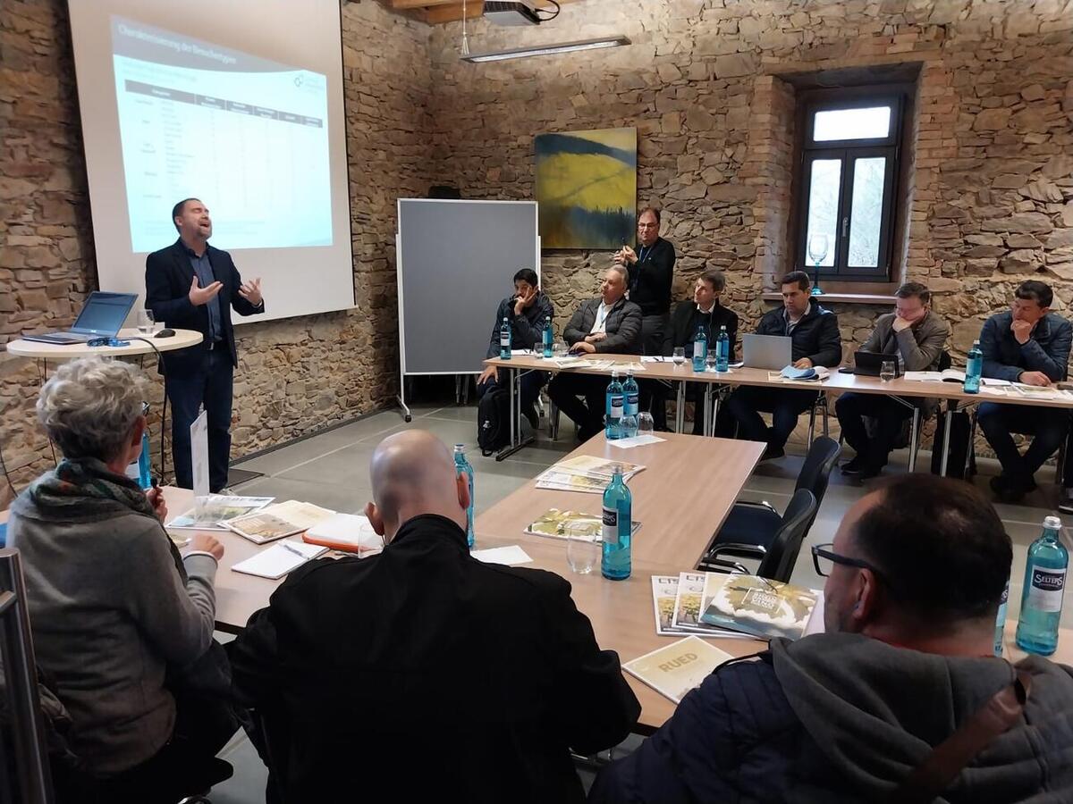 Primeiro dia na região próxima a Frankfurt serviu para conhecer experiências na área do turismo que poderão ser replicadas em Toledo