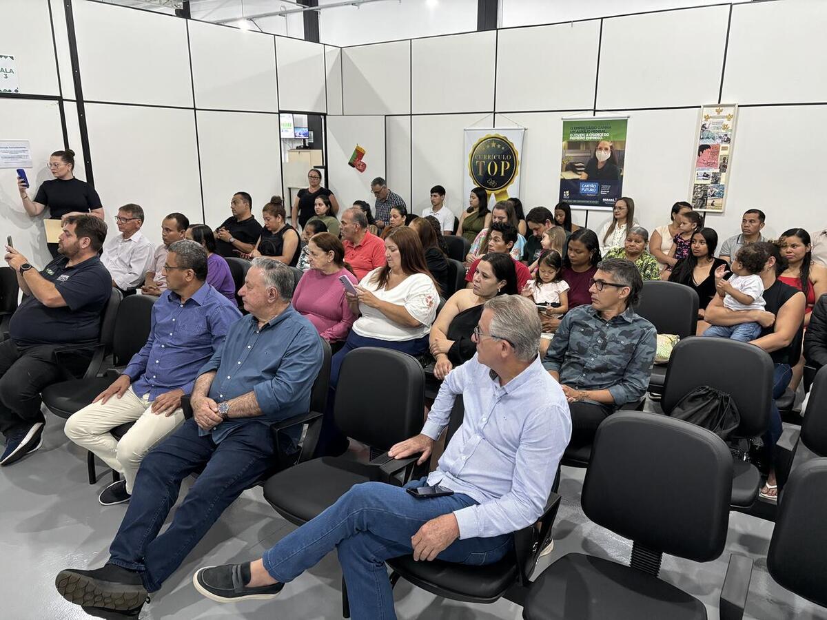 Entrega de certificados marca encerramento da capacitação ofertada em parceria entre Prefeitura, Governo do Estado e Senai