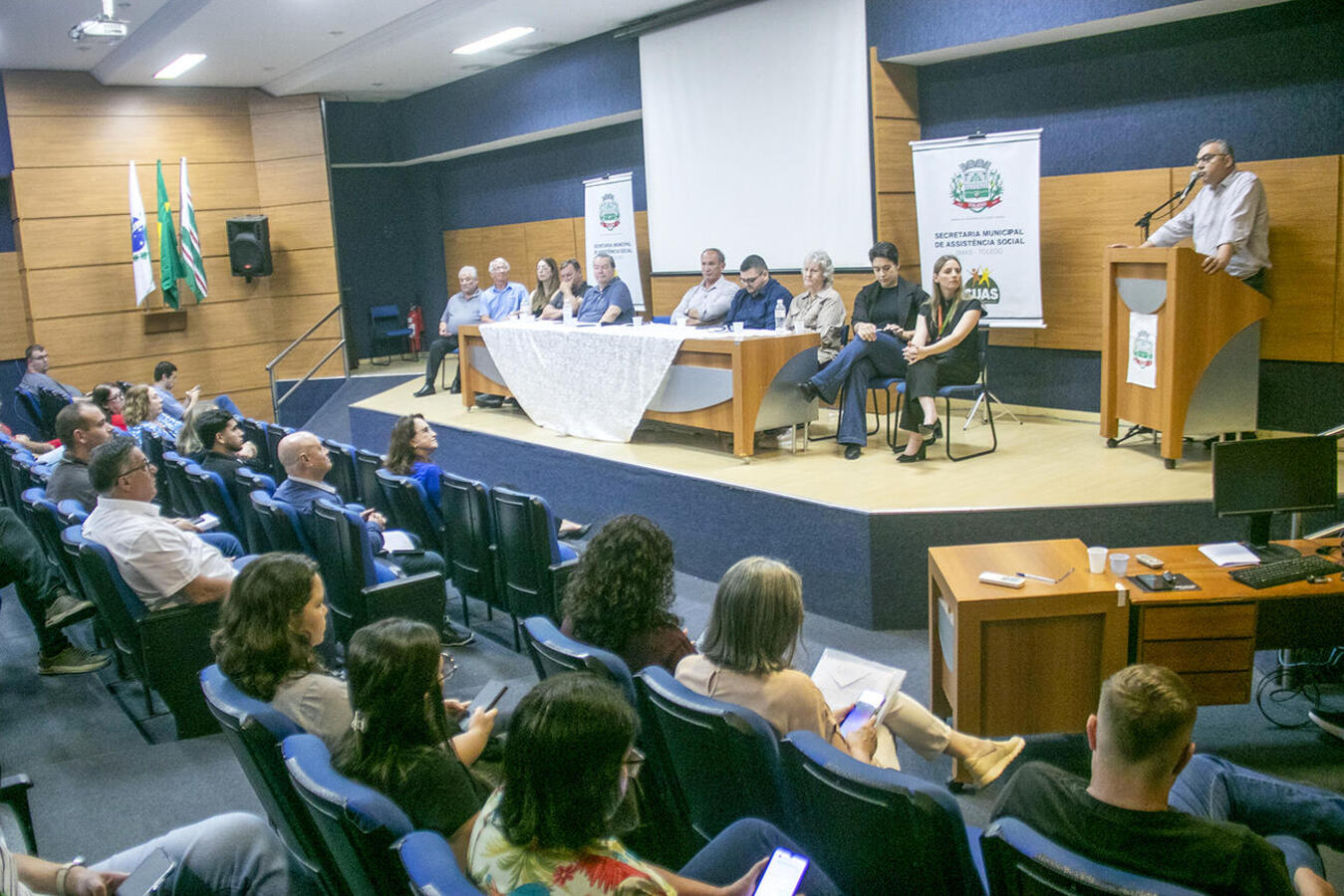 Ato nesta terça (16) formalizou parcerias, na ordem de R$ 5.104.237,92, com 6 organizações da sociedade civil para execução de serviços no biênio 2026/2027