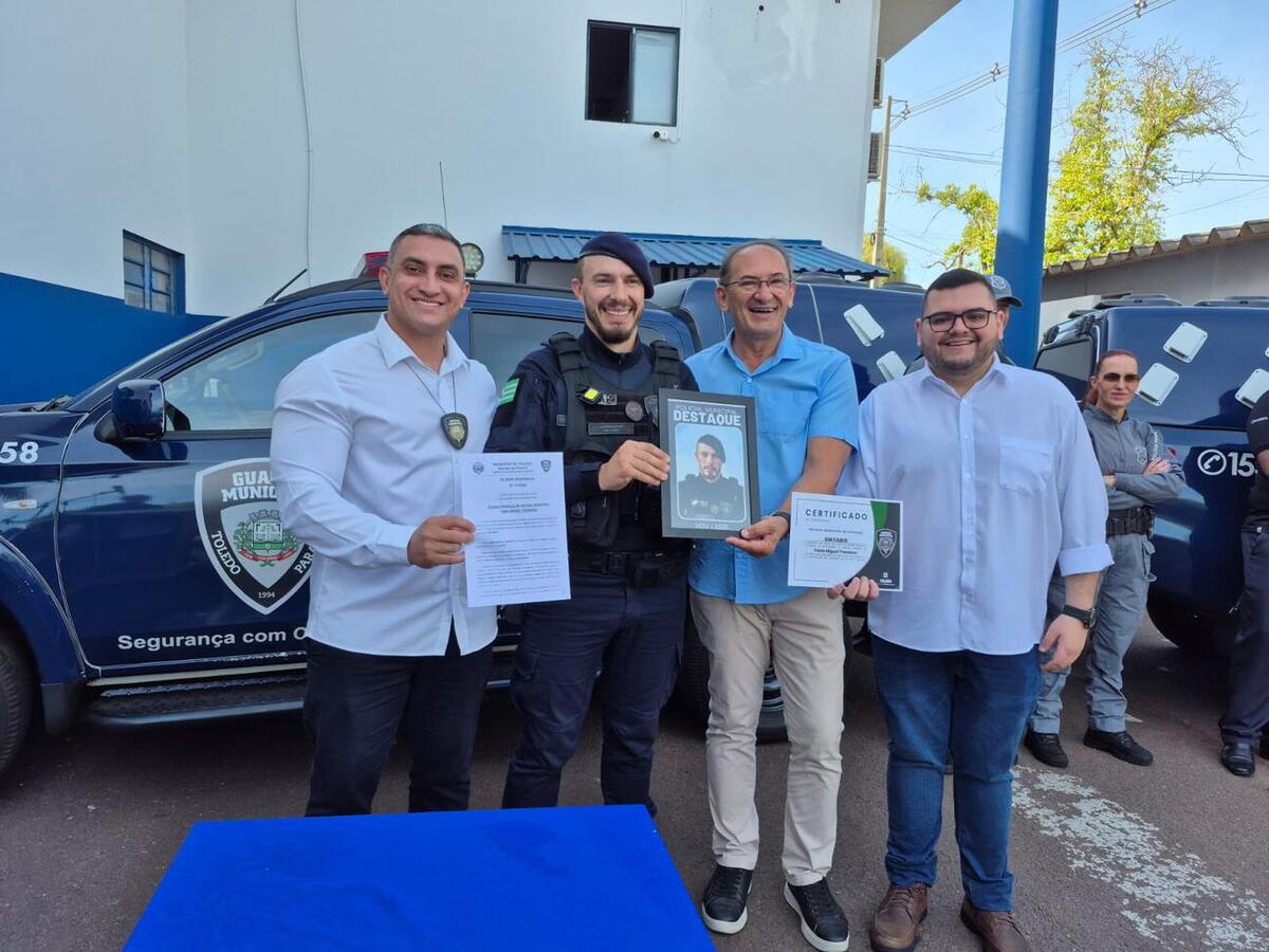 A tradicional homenagem foi realizada na última sexta-feira (28) e contou com a presença oficiais de outros municípios