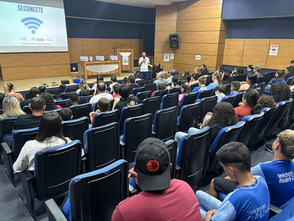 1ª Semana Educacional de Conectividade e Tecnologias foi realizada entre 17 e 19 de novembro na Usina do Conhecimento; três modalidades estiveram em disputa