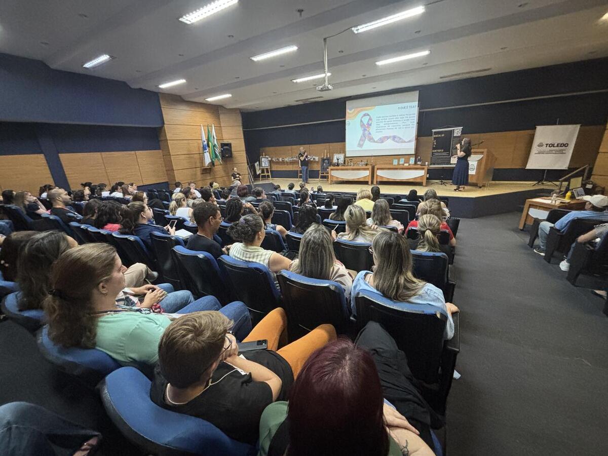 Seminário “Pessoas com Deficiência em sua Pluralidade: Construindo diálogos” foi realizado nesta quarta-feira (3) no Auditório Acary Oliveira