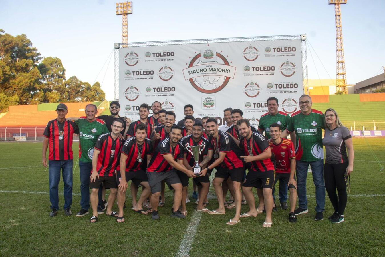 Grande público compareceu, na tarde do último sábado (6), ao 14 de Dezembro para as prestigiar a luta pelos títulos das categorias Feminino e Livre (Ouro e Prata)