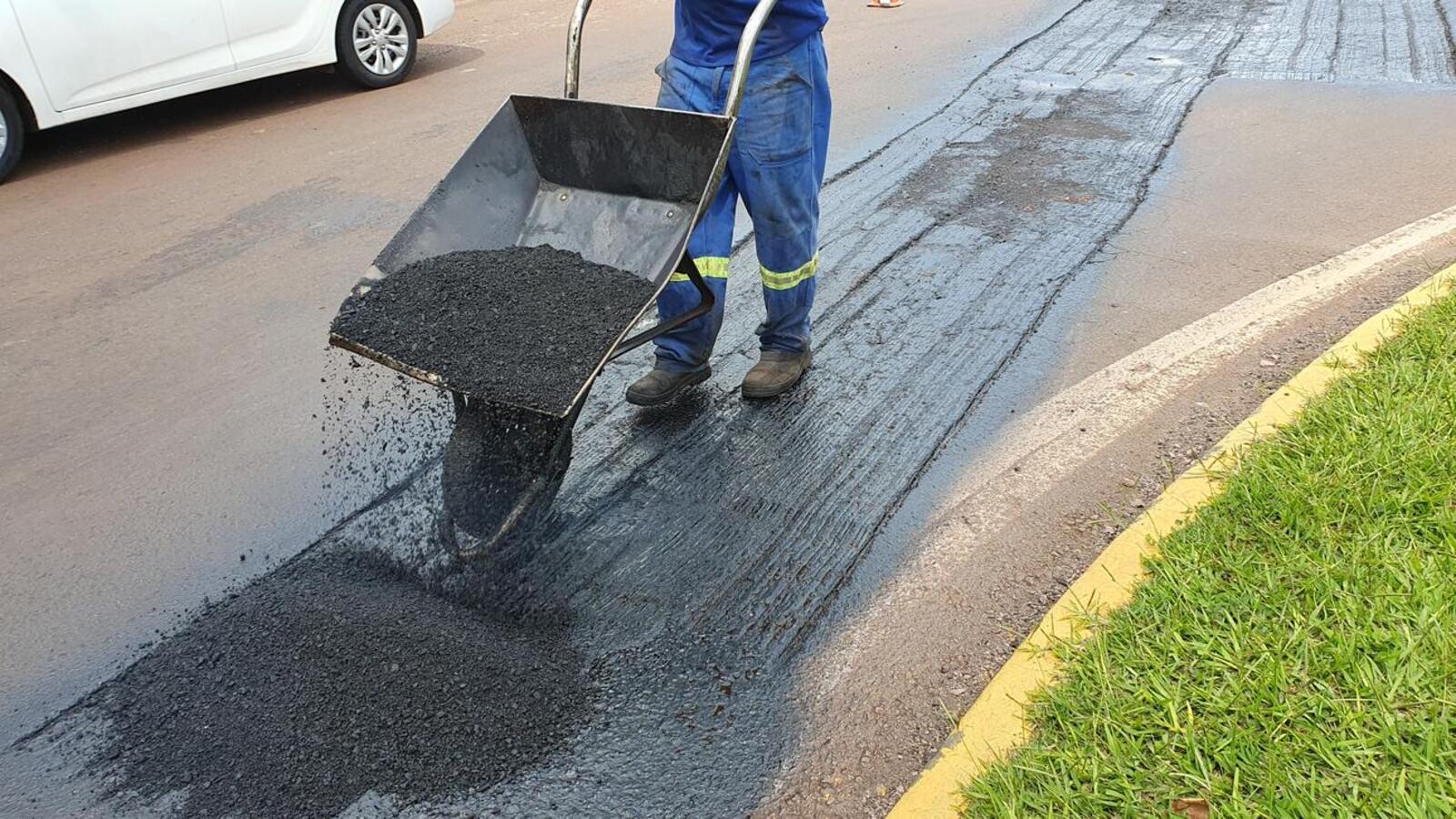 Moradores podem comunicar a Prefeitura de Toledo sobre buracos nas ruas pela Ouvidoria