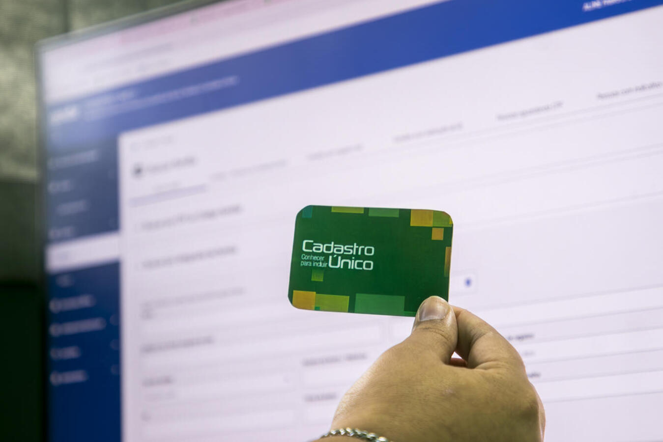 A Prefeitura de Toledo reforça a população que possui o Cadastro Único ou se enquadra no programa social a realizar a atualização dos dados para que não percam os benefícios