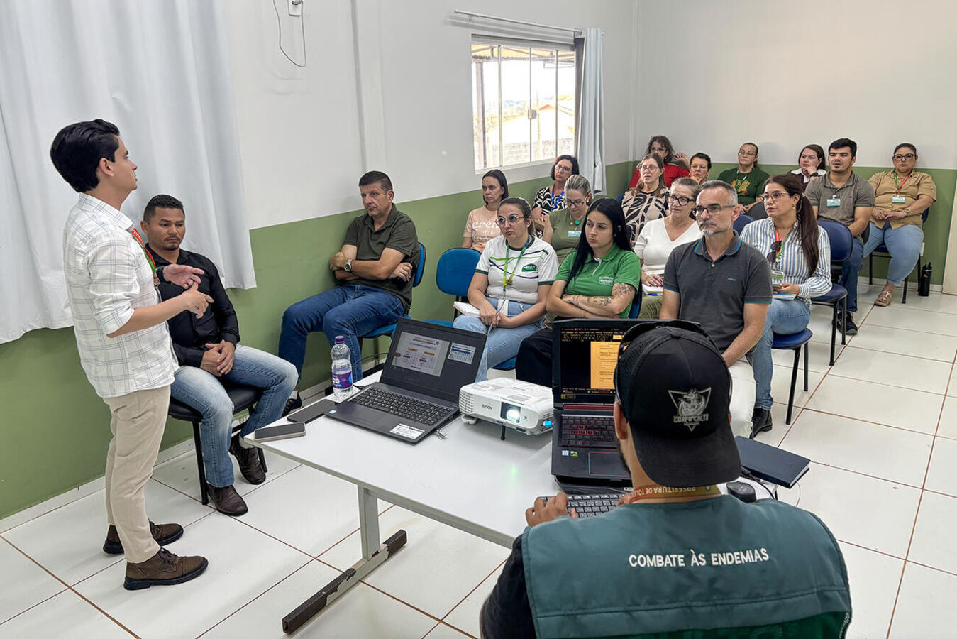 Ações de enfrentamento a doenças como dengue, zika vírus e febre chikungunya foram detalhados em encontro intersetorial ocorrido na tarde desta quinta-feira (22)