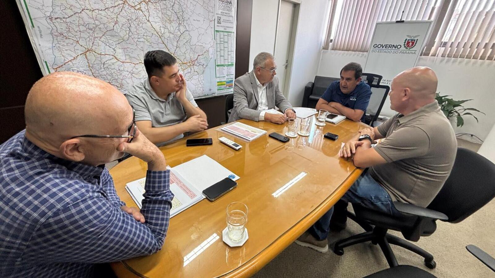 Prefeito Mario Costenaro esteve em secretarias de estado e na Assembleia Legislativa do Paraná para acompanhar projetos e apresentar demandas (Crédito: Márcio Pimentel)