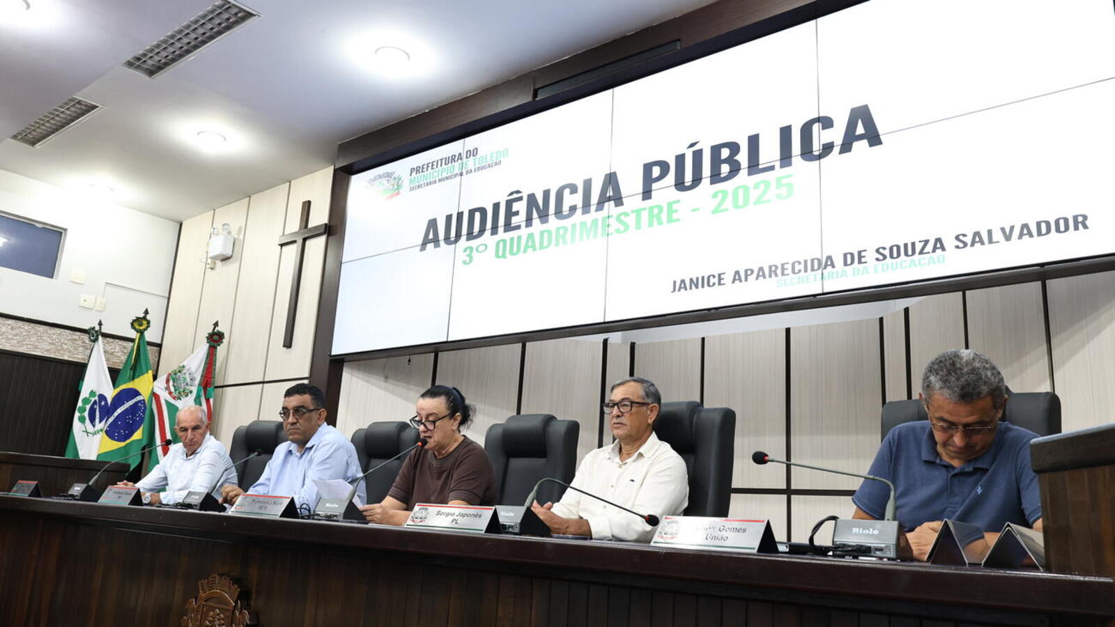 Audiência pública no Plenário do Legislativo Municipal, na manhã desta sexta (27),  destinou-se à apresentação de dados a respeito de ações e finanças da pasta