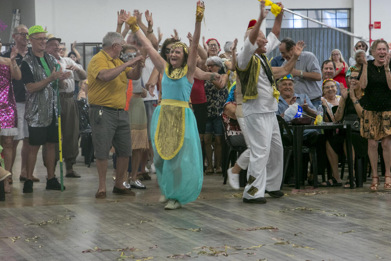 Evento promovido pela Secretaria de Esportes e Lazer também elegeu a Rainha e o Rei Momo do Carnaval