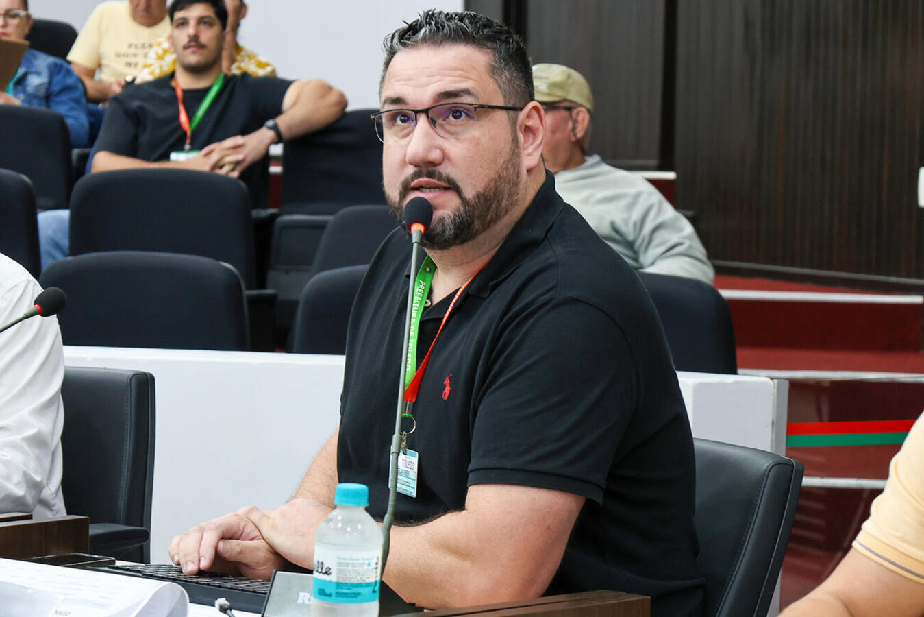 Explanações sobre atividades e finanças da Secretaria Municipal de Esportes e Lazer ocorreram em audiência pública realizada na manhã desta segunda-feira (23)