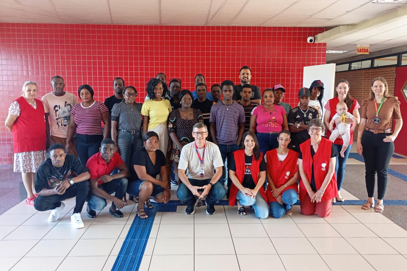 Capacitação teve início no último fim de semana, na PUCPR/Toledo; ao todo, 75 pessoas (25 em cada classe) estão inscritos nos níveis básico e intermediário
