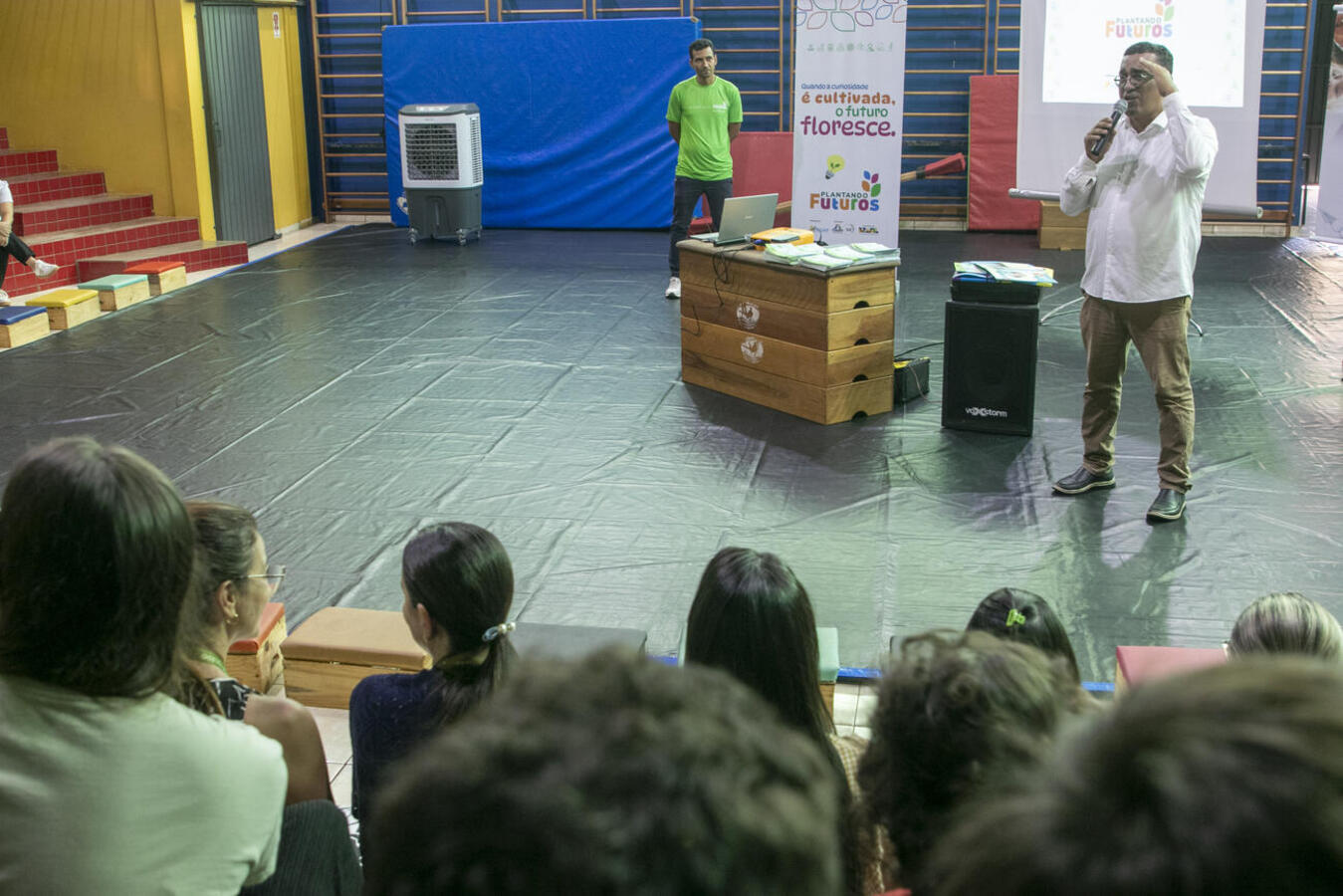 Proposta de ensino que vai transformar o jeito de ensinar e aprender Ciências e Educação Ambiental foi apresentado na Escola Anita Garibaldi nesta quinta (12)