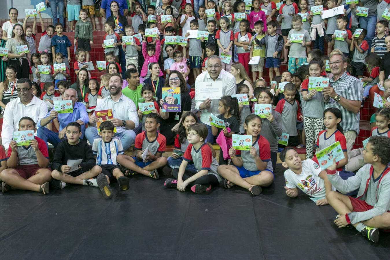 Proposta de ensino que vai transformar o jeito de ensinar e aprender Ciências e Educação Ambiental foi apresentado na Escola Anita Garibaldi nesta quinta (12)