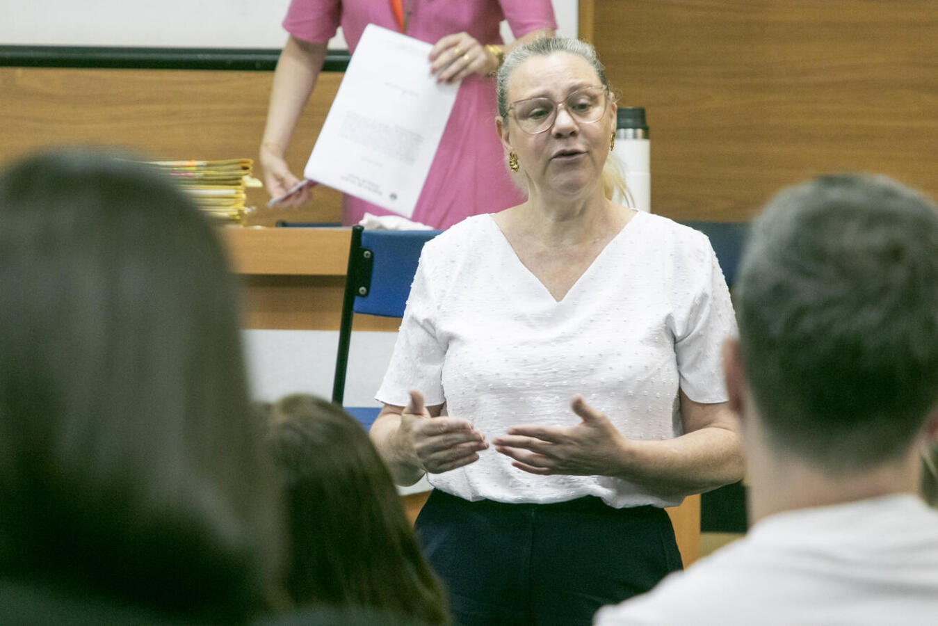 Antes de iniciar as atividades, empossados recebem orientações sobre direitos, deveres e locais de atuação