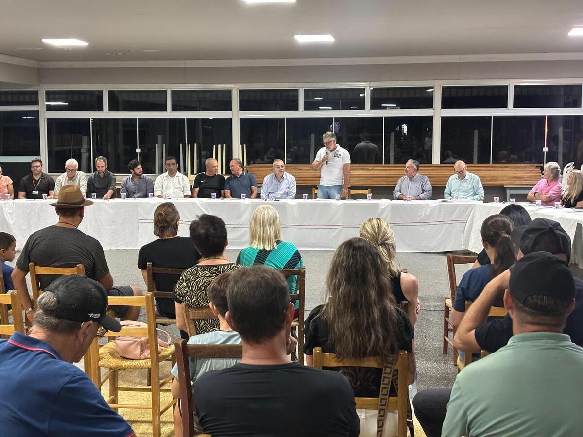 Distrito já recebeu diversas ações executadas pela Prefeitura de Toledo, e durante o encontro, apresentou demandas da comunidade