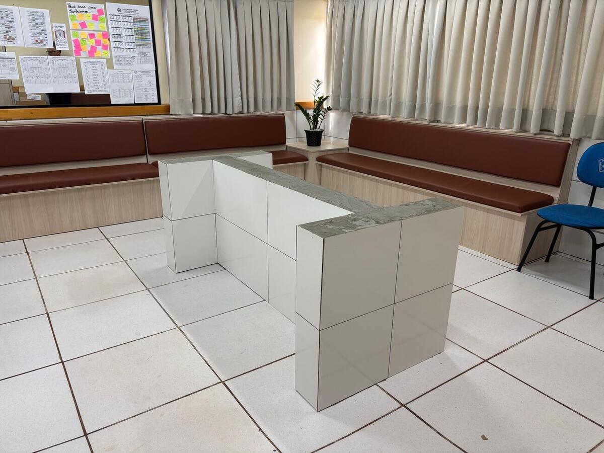 Com investimento de R$ 134.335,61, intervenções incluem troca de portas, drenagem, adequações em laboratórios e melhorias em acessibilidade