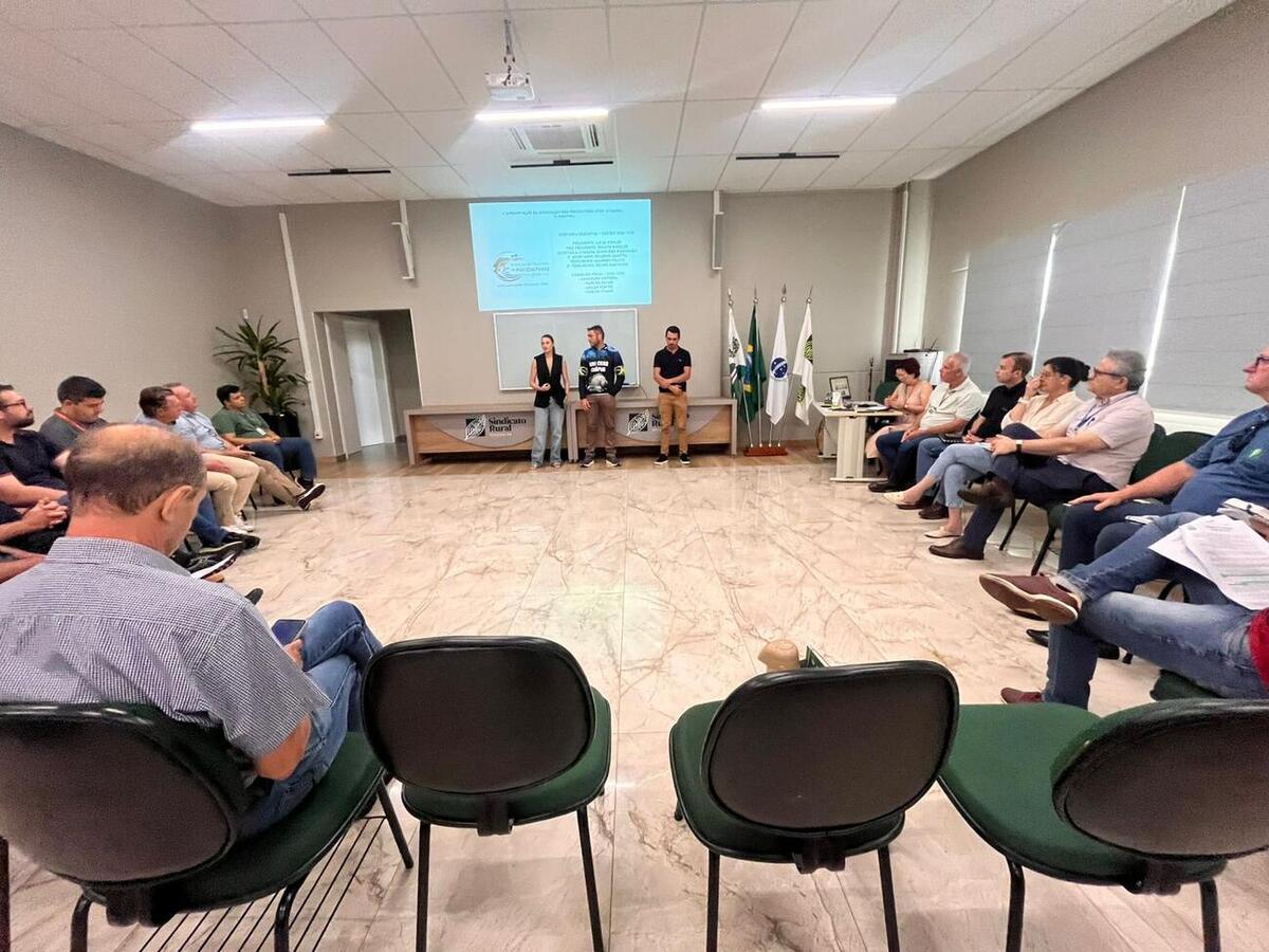 Reunião também apresentou ações para o Plano Municipal, energia no campo e organização da piscicultura