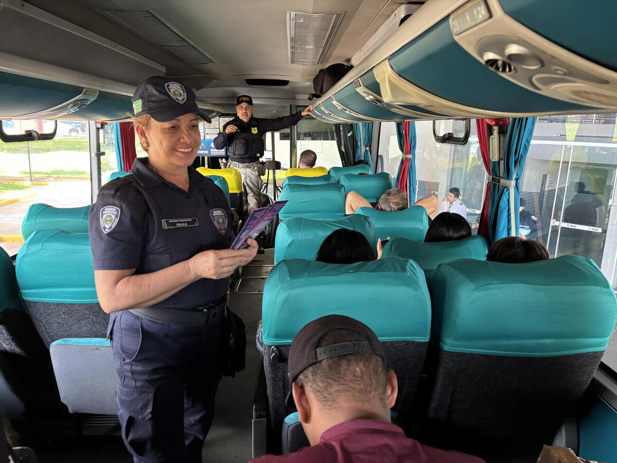 Ação foi realizada no Terminal Rodoviário Alcido Leonardi sobre crime de importunação sexual