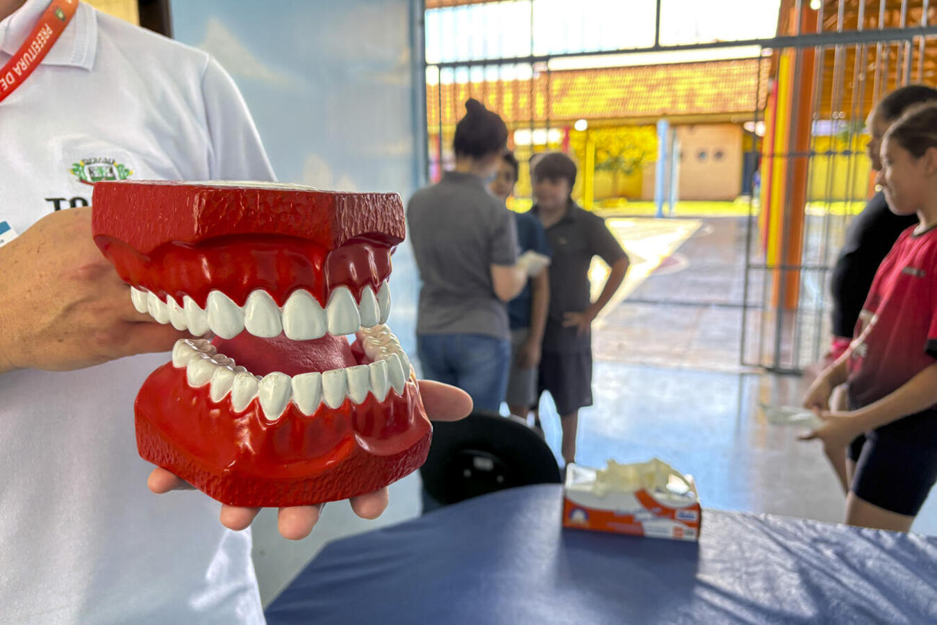 Em alusão ao Dia Mundial da Saúde Bucal, ação visa qualificar o acesso e assegurar a resolutividade no atendimento odontológico infantil