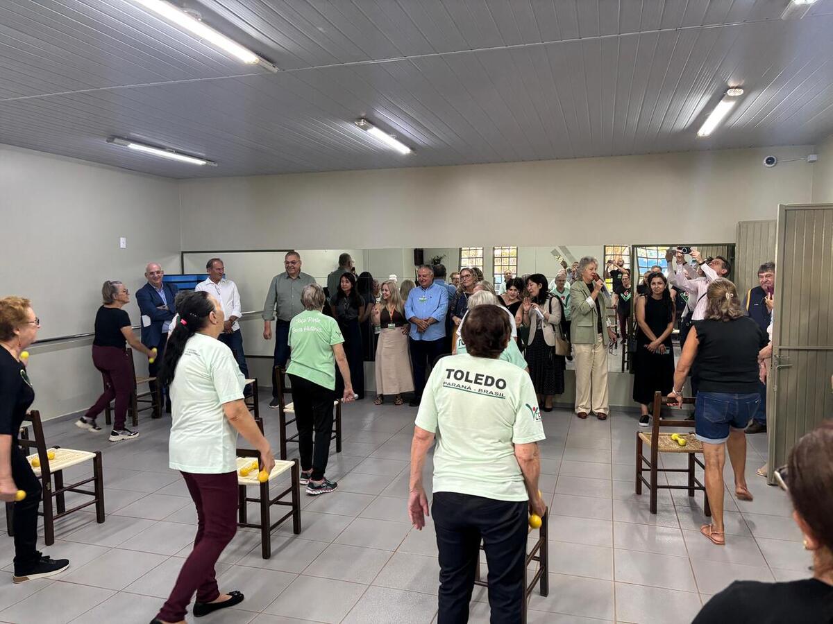 Delegação internacional e representantes do Governo do Estado cumprem agenda técnica e participam de seminário regional sobre políticas para pessoas idosas