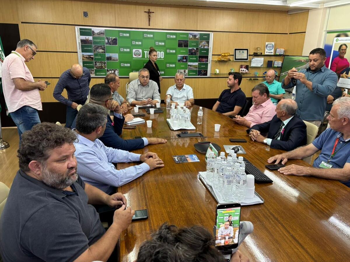 Deputado federal Dilceu Sperafico presta contas e anuncia novos recursos para a saúde de Toledo, os quais serão aplicados em atenção primária, média e alta complexidade