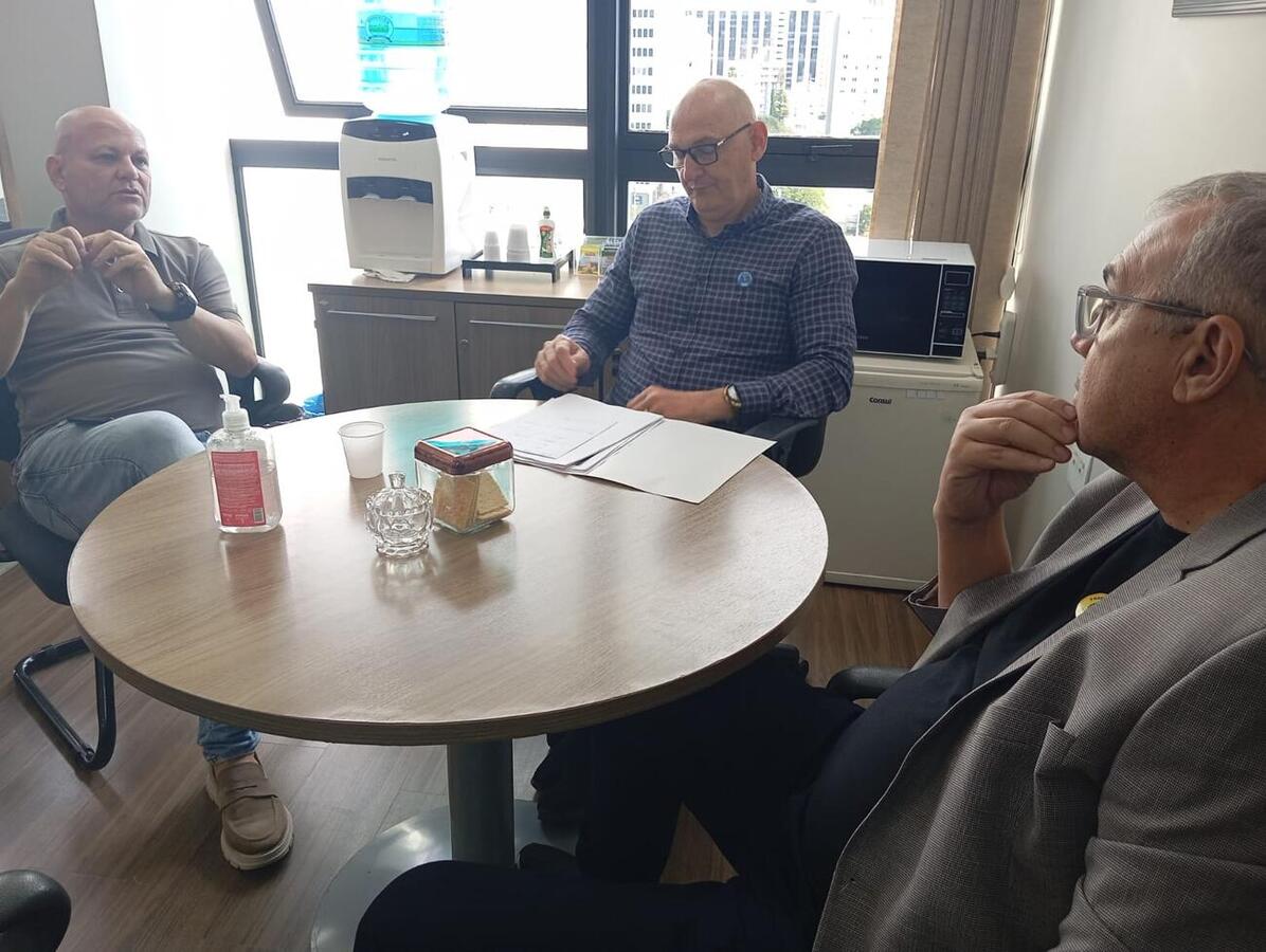 Prefeito Mario Costenaro cumpre agenda em Curitiba para acompanhar projetos de Toledo de obras estruturantes