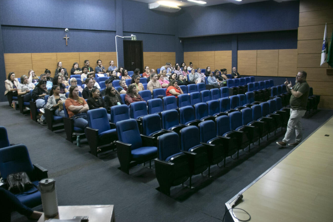 Colaboradores de estruturas da Proteção Social Especial/Alta Complexidade são o público-alvo de ação realizada na tarde desta quarta (8) no Auditório Acary Oliveira