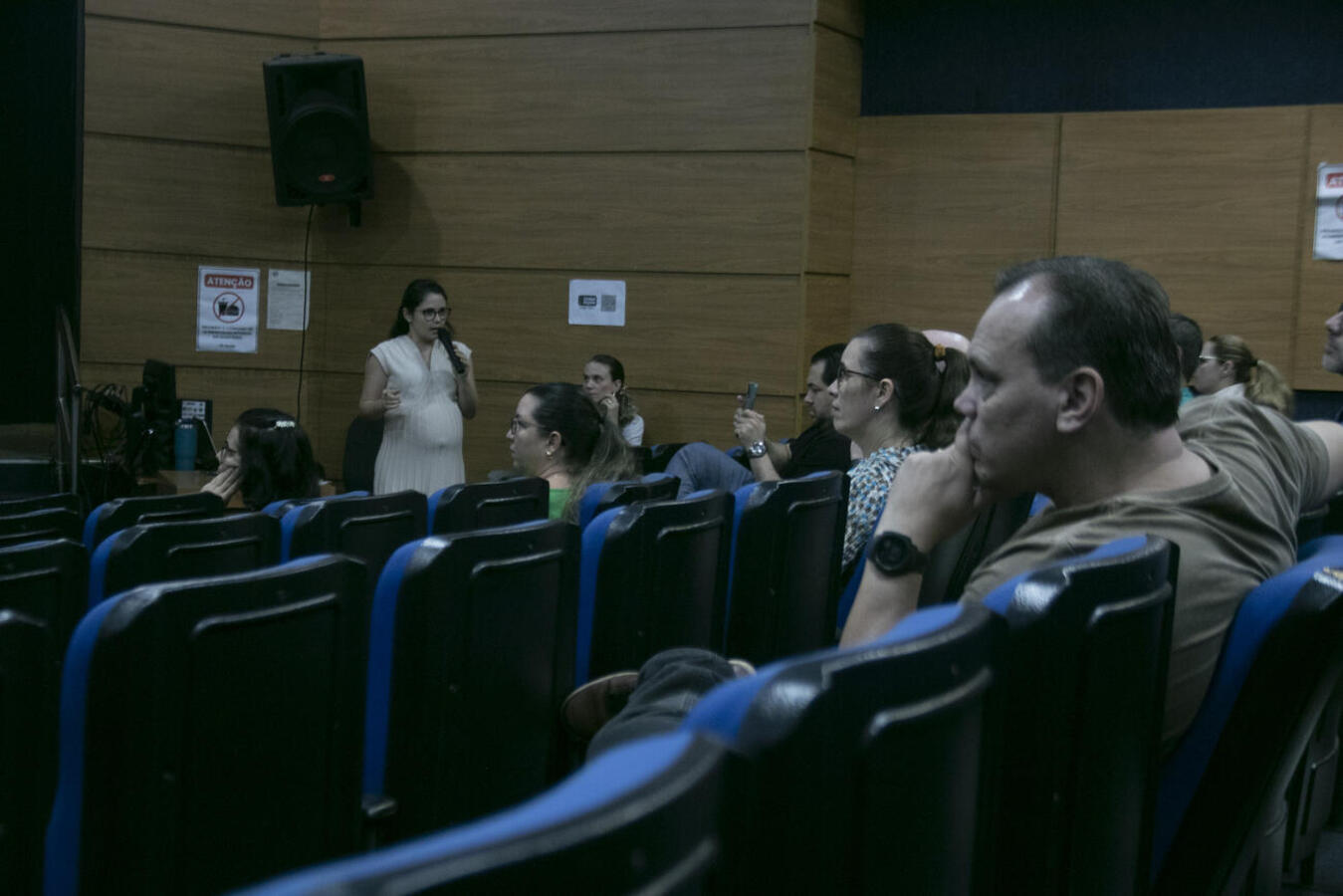 Médicos participaram de palestra sobre Urgência e Emergência na Atenção Primária à Saúde no Auditório Acary Oliveira nesta quarta-feira (8)