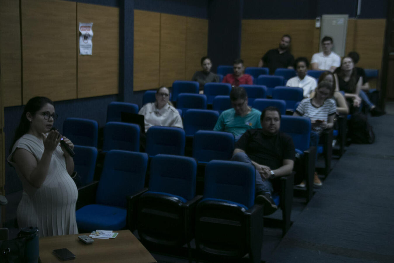Médicos participaram de palestra sobre Urgência e Emergência na Atenção Primária à Saúde no Auditório Acary Oliveira nesta quarta-feira (8)