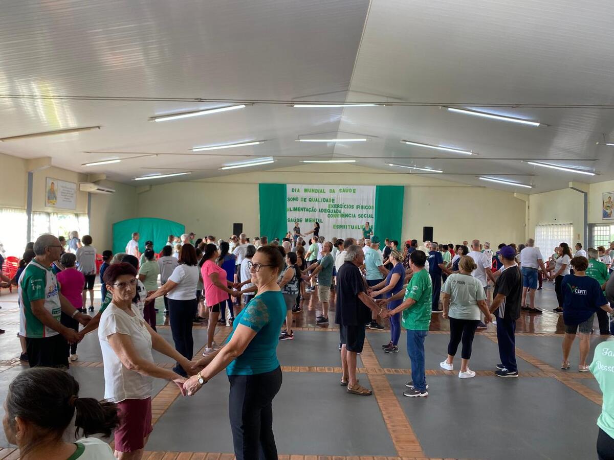 Na manhã desta terça-feira (7) a Secretaria de Assistência Social juntamente com a Secretaria da Saúde realizaram uma ação visando impulsionar a saúde dos idosos 