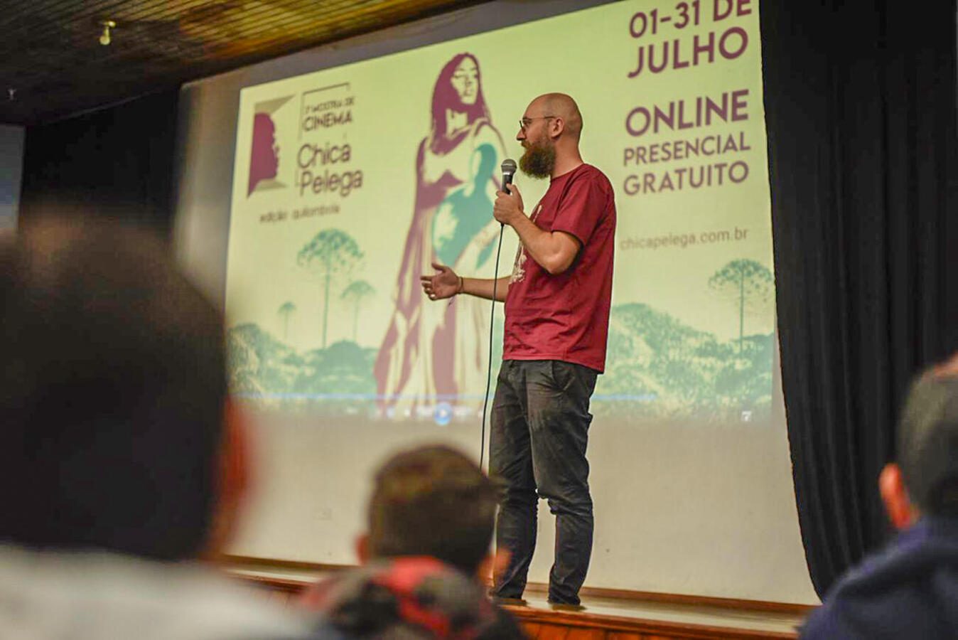 Já estão abertas as Inscrições para atividade do projeto “Do Papel às Telas” que será realizada entre 4 e 7 de maio no auditório da Biblioteca Pública Municipal