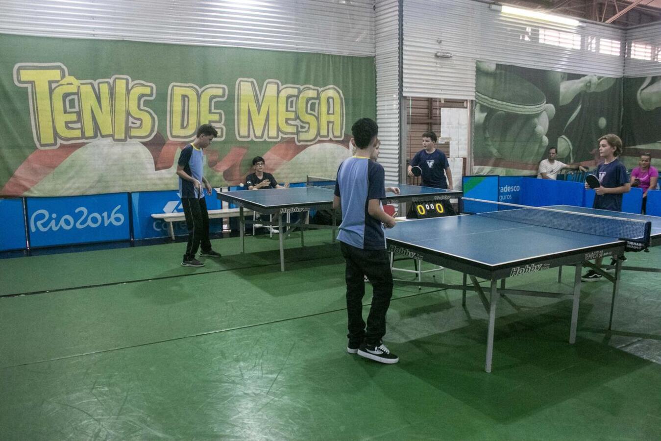 Mais de 3 mil atletas, de 30 escolas, participam da competição que movimenta o município até sexta-feira