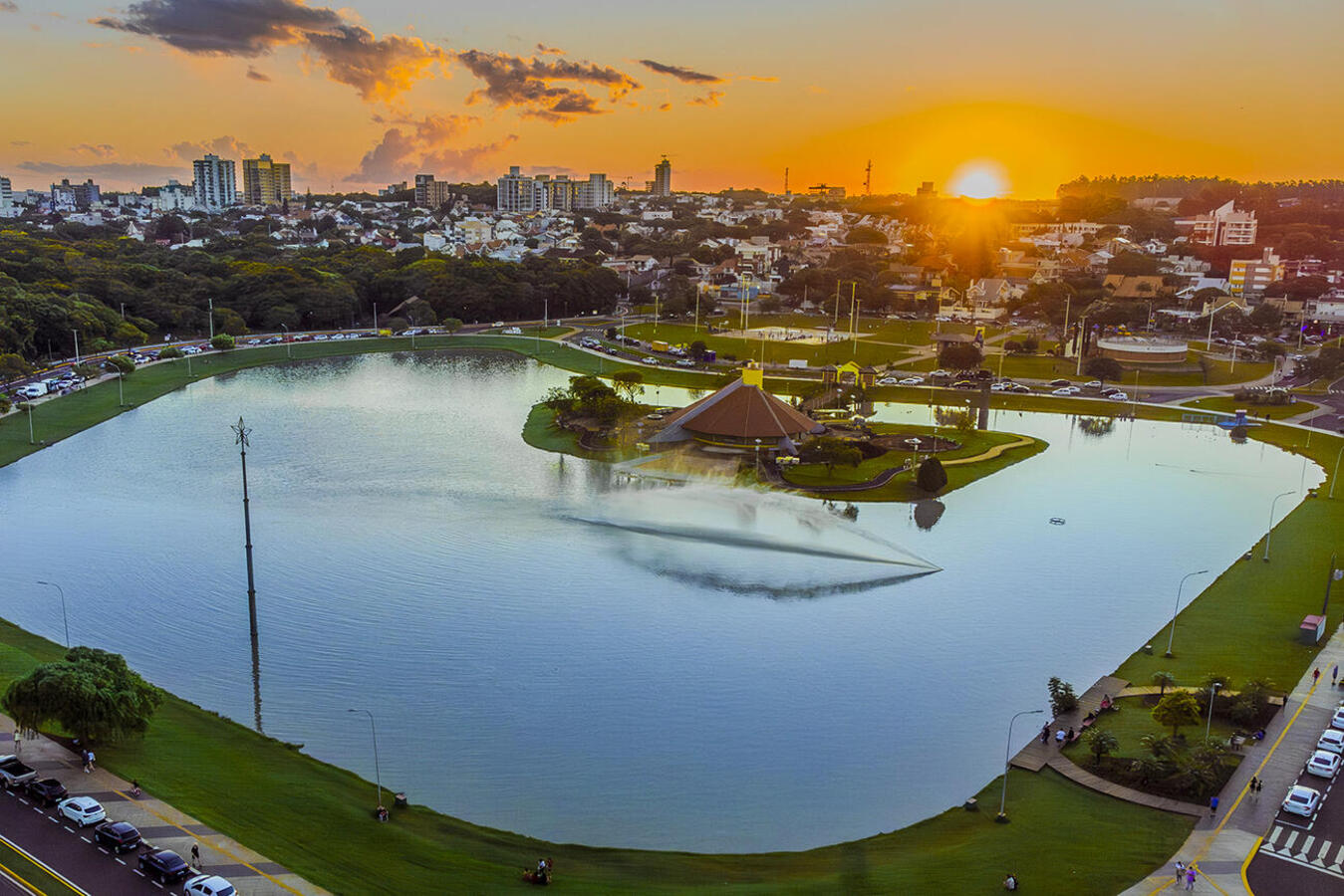 Município está em 15º lugar do Brasil e 3º do Paraná em pesquisa realizada pela Revista Bula, que se inspirou no ranking World Happiness Report, da ONU