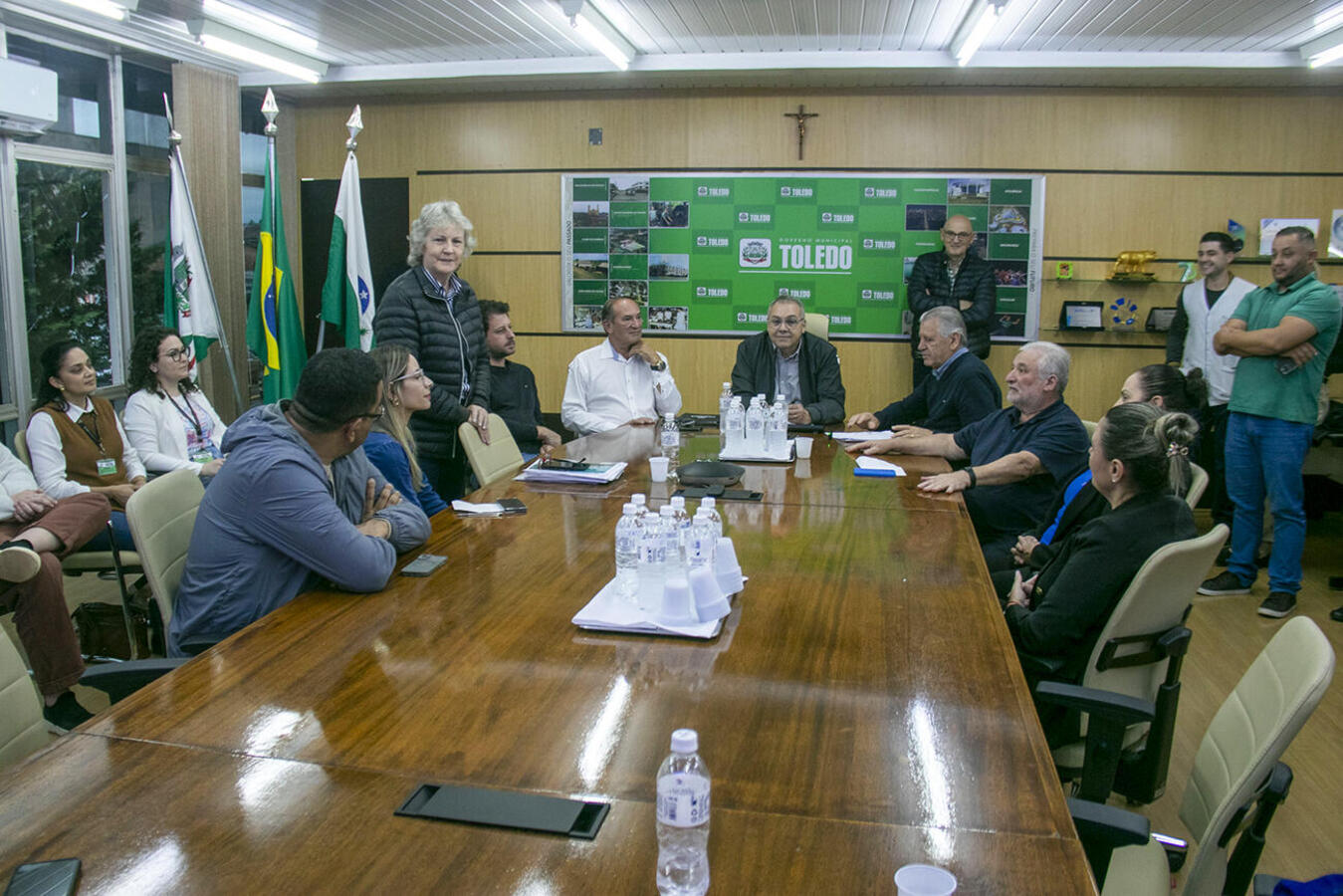 Repasse de recursos foi anunciado, nesta sexta (8), pelo deputado Dilceu Sperafico, a representantes da entidade e da Secretaria Municipal de Assistência Social