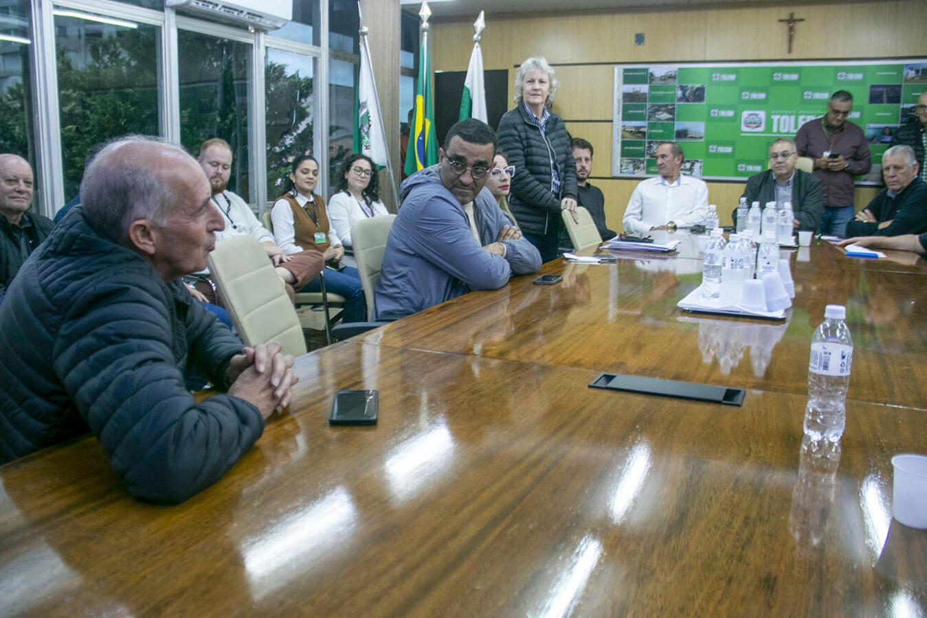 Repasse de recursos foi anunciado, nesta sexta (8), pelo deputado Dilceu Sperafico, a representantes da entidade e da Secretaria Municipal de Assistência Social
