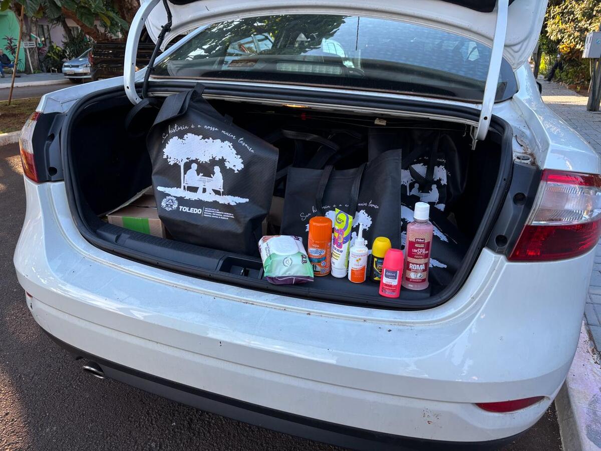 Ação contemplou 28 kits distribuídos em 18 residências do espaço destinado a pessoas idosas