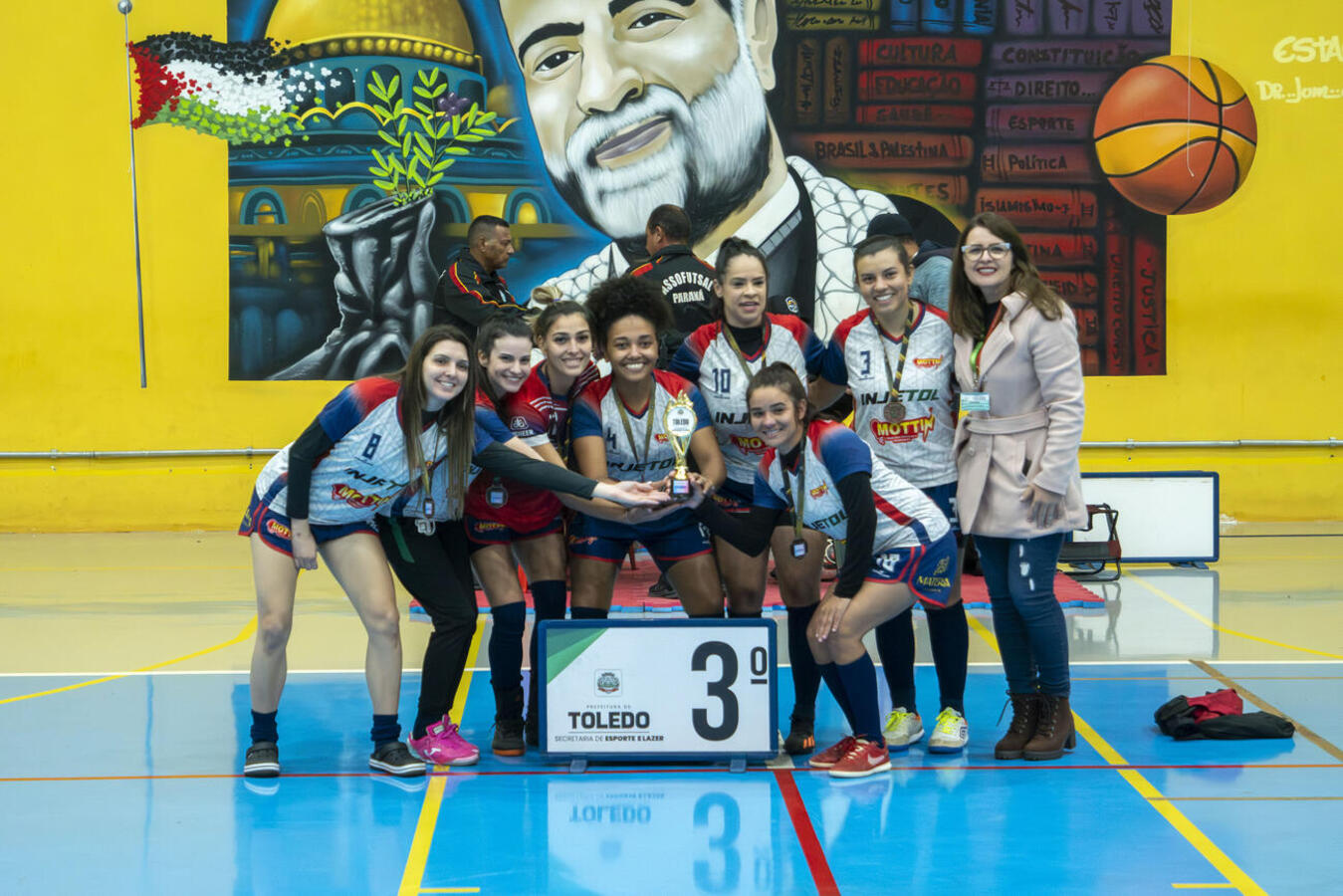 No último sábado (23) foi realizado a final e a disputa pelo terceiro lugar da categoria feminino da Taça Smel de Futsal, em que o time da Vertys Group levou a melhor e foi campeão, conquistando R$3 mil em premiação