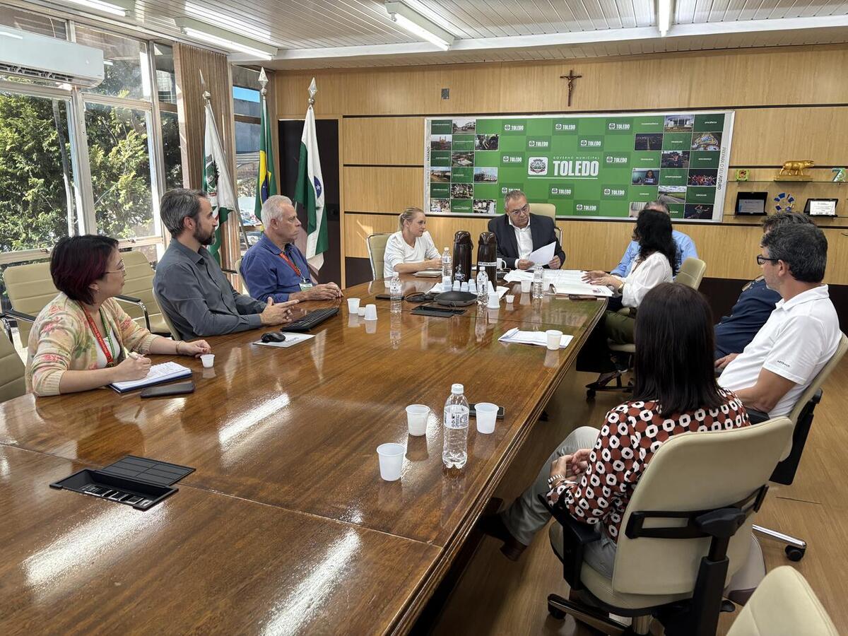Reunião realizada na segunda-feira (4) apresentou demandas do câmpus local da Universidade Estadual do Oeste do Paraná e alinhou continuidade de parcerias