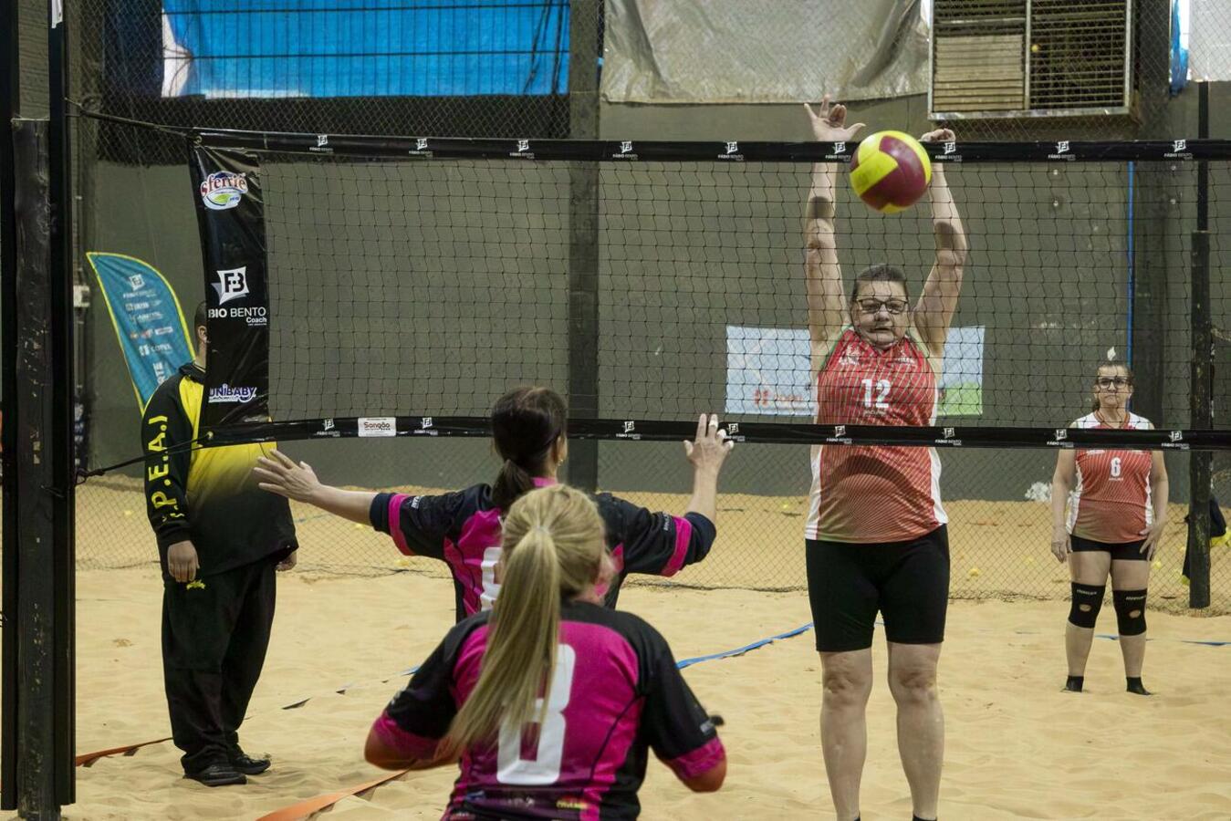Competição reuniu 194 atletas de 7 municípios da região, com equipes femininas e masculinas