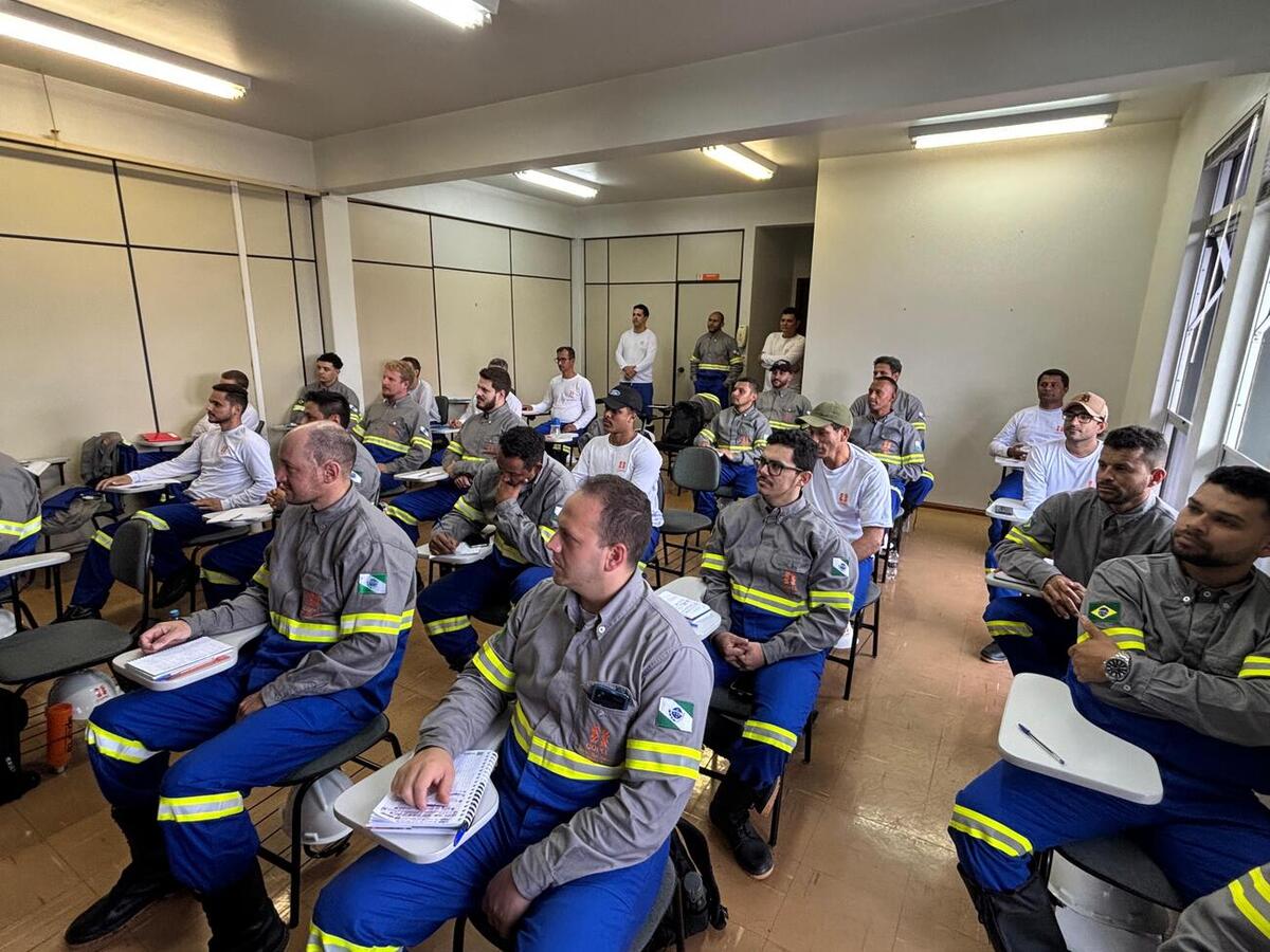 Município mantém diálogo permanente com a companhia; novos investimentos incluem reforço operacional e ampliação da infraestrutura energética na região