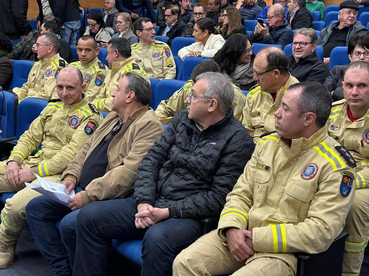 Investimentos do Governo do Estado incluem recape urbano, novas escolas estaduais, obras esportivas e reforço na segurança pública